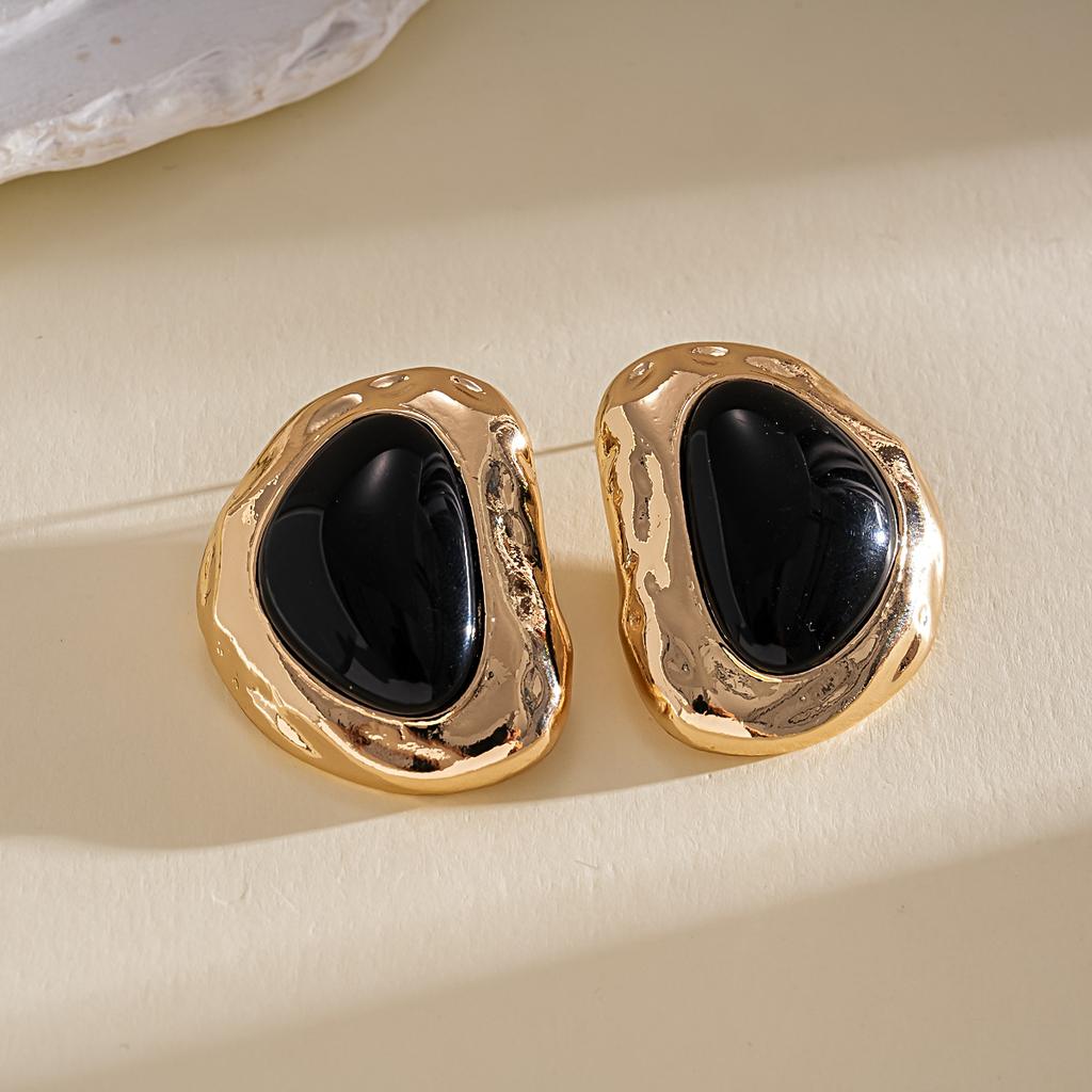 European and American silver needle geometric resin acrylic stud earrings summer small fresh earrings light luxury high-end earrings women