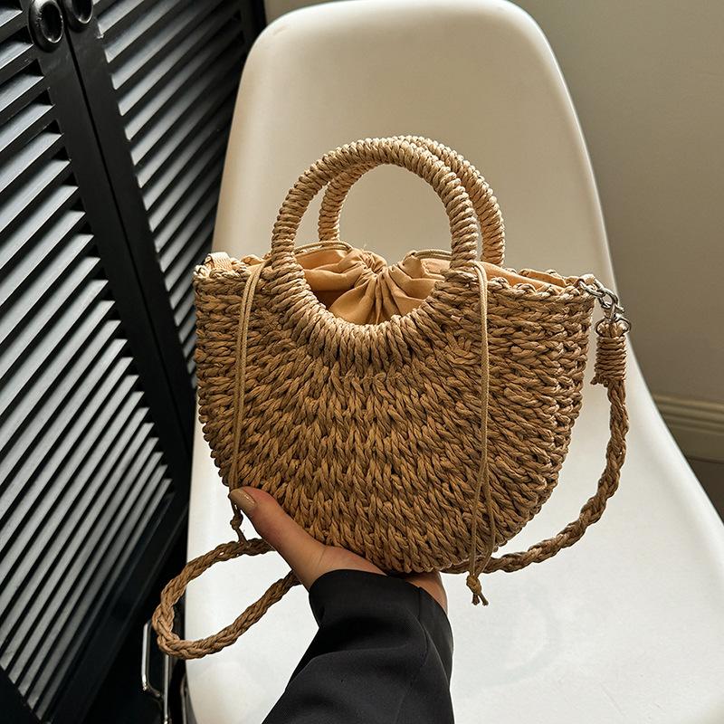 New Beach Versatile Shoulder Messenger Bag Large Capacity Leisure Bag