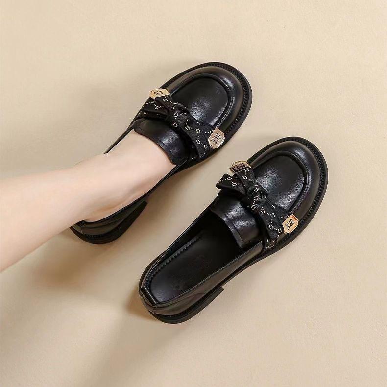 

Женские лоферы 2025 новая весна и осень толстая подошва увеличивают рост, черные маленькие кожаные туфли популярны в британских туфлях на толстом каблуке 40 чёрный