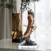 Adler Statue Skulptur Kreative Kunst Figur Adler Ornament für Tischmittelstücke Kamin Einweihung Büro Dekorativ