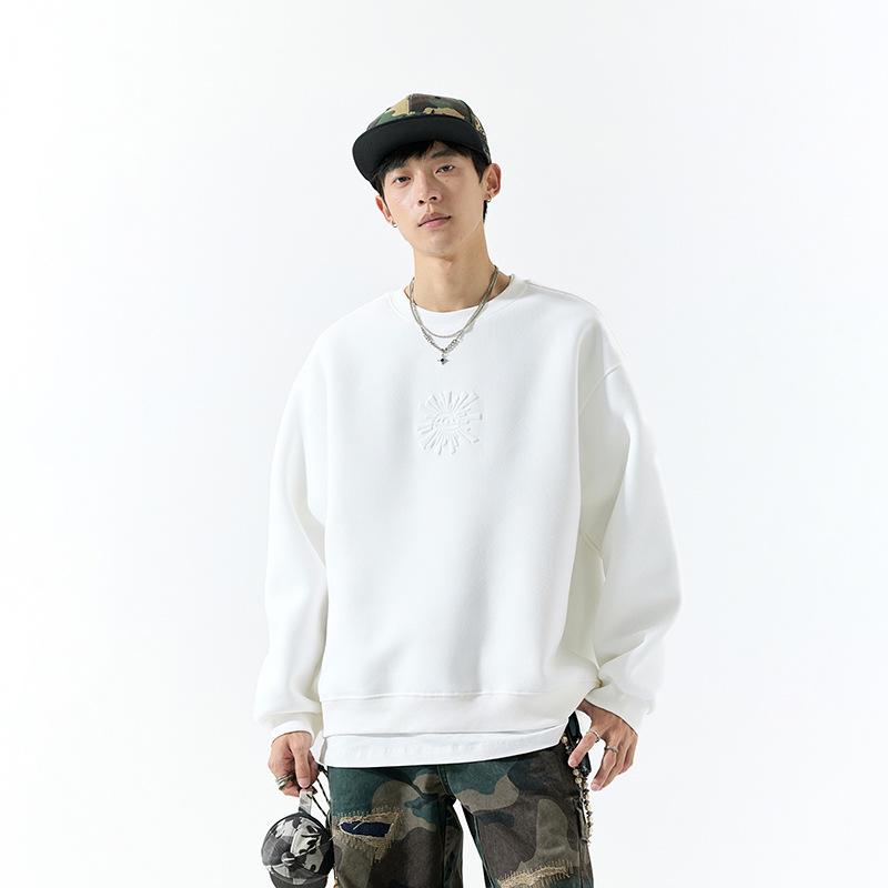 Men's American-Style Crew Neck Sweatshirt, 2025 Autumn/Winter Trend, Loose Fit Long-Sleeve Base Layer.