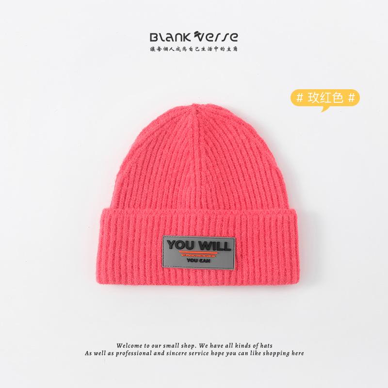 

Simple C letter knitted hat, autumn and winter warm wool hat, crimped cold hat shows a small face, new hat One Size