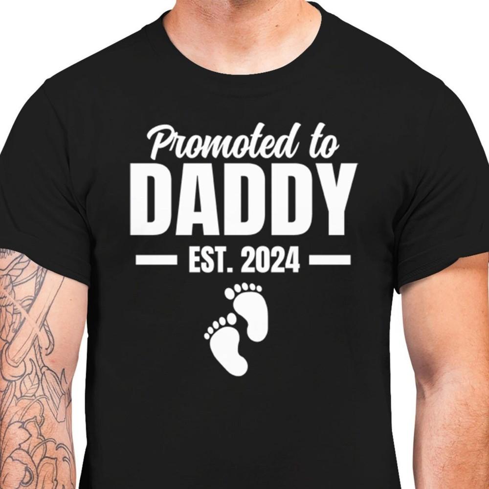 26 Promoted To Daddy Est.2024, Personalised T-shirt For Dad, Fathers Day Gift, Unisex T-Shirt S