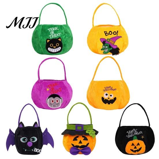 Soft Plush Pumpkin Basket Halloween Candy Bag, Cartoon Velvet Treat Tote for Portable Bucket Kids, Reusable Trick or Handbag, Party Favor