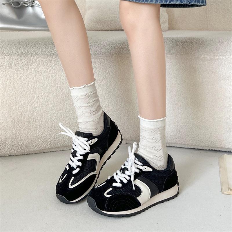 Retro feet little girl summer new mesh color matching casual sports board shoes versatile dad shoes