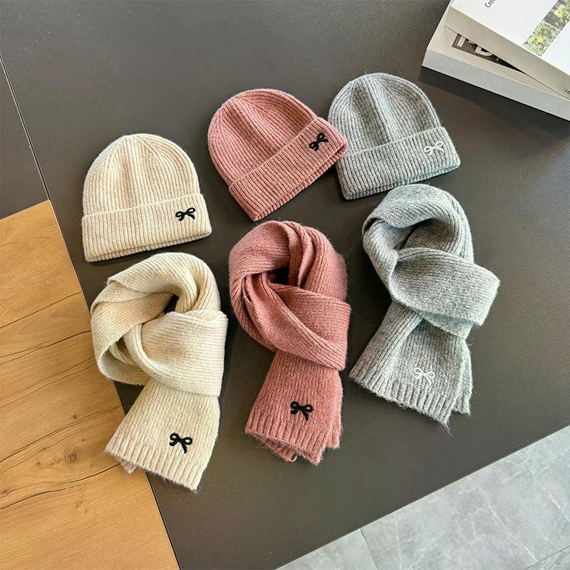 Autumn Winter Cute Bow Embroidered Knitted Cap And Scarf 2-piece Set For Children