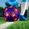 Pallone da Calcio Indoor Logo Atletico Madrid Colorato Per Tutte le Età Misura 5 Cucito a Macchina PVC Pronto per la Competizione Resistente Alta Rimbalzabilità