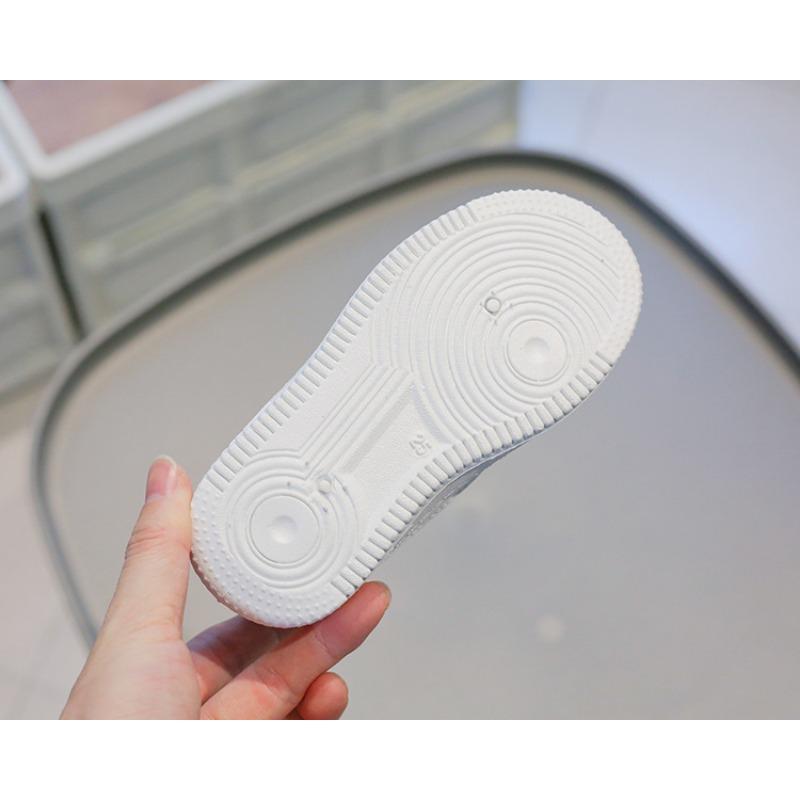 Breathable Hollow Out White Lightweight Kids Casual Sports Sneakers For Boys And Girls