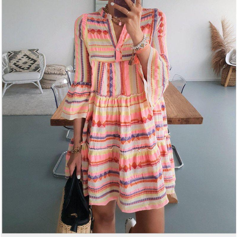 

New Summer Mid-Sleeve Dress Printed Loose Fashionable V-neck Chiffon Pleated Dress