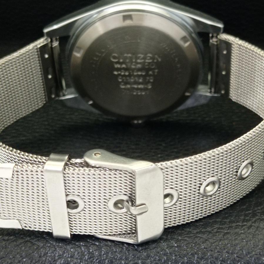 Generalüberholte japanische Citizen Automatik 8200 Herrenuhr mit arabischem rotem Zifferblatt a427217-2 QRL-a427217