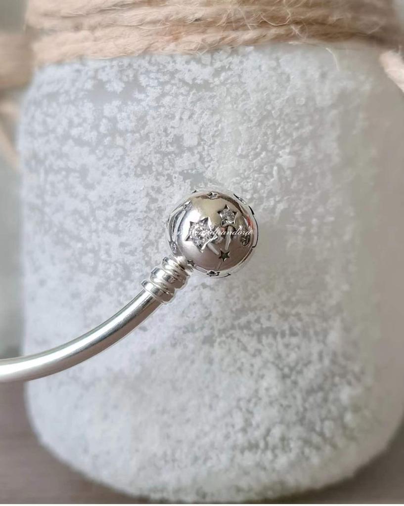 Dora White Copper Galaxy Cluster Bracelet with DIY Christmas Charms for Women