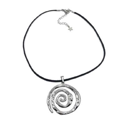 Modisches Goth-Halsketten-Accessoire Schicker Wirbel-Anhänger an Samtschnur Choker