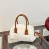 Autumn and winter niche furry bag women's new fashion versatile messenger bag handbag furry bag