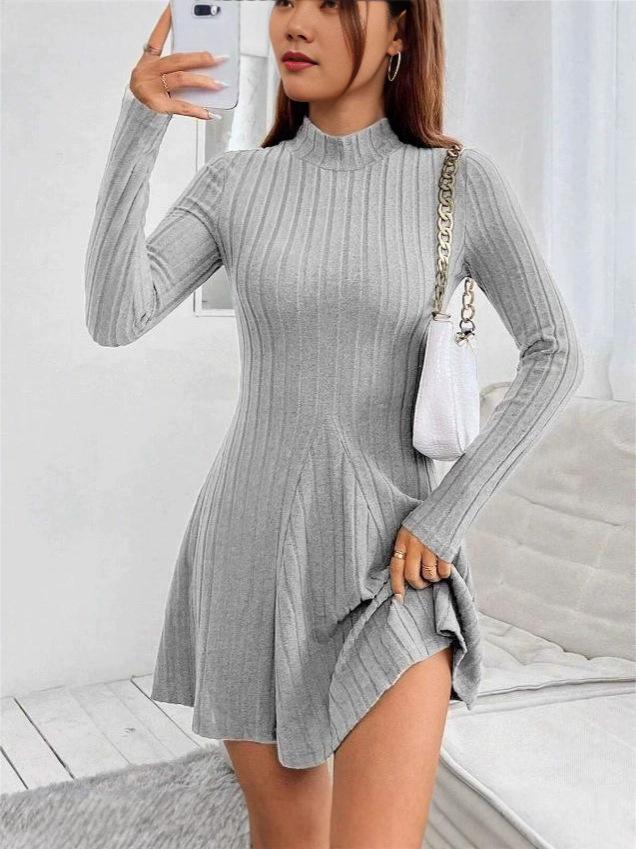 2025 Autumn/Winter European & American Women's Slimming Ribbed Dress: A-line, Half-high Collar, Long-sleeved