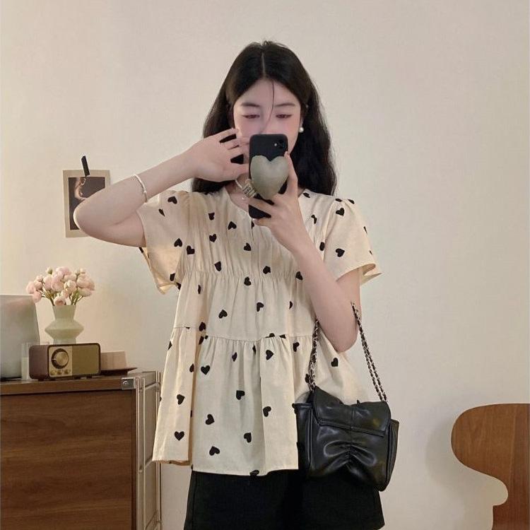 French Style Foreign Style Age-reducing Love Short-sleeved Shirt Women's Summer New Design Sense Niche Loose Pleated Top