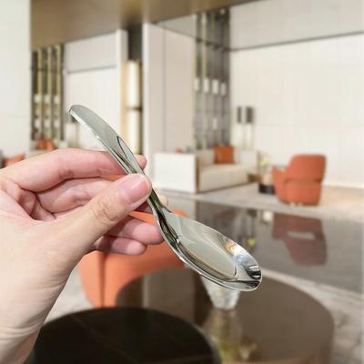 Edelstahl Runde Löffel Net Rot Goldene Abendessen Lange Griff Rühren Dessert