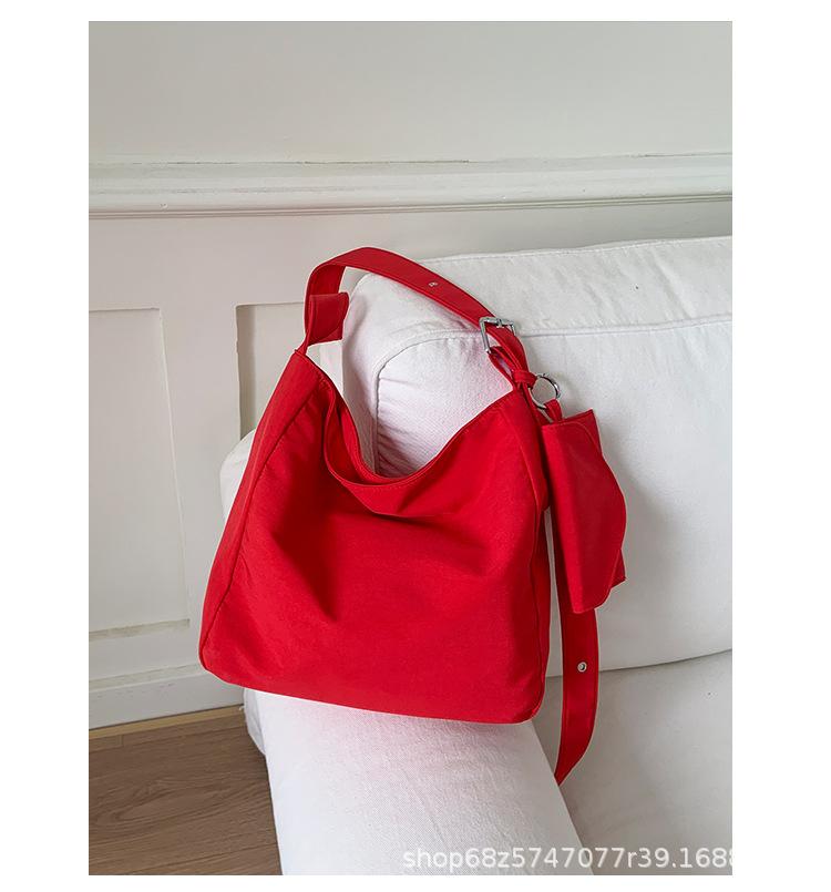 Simple Casual Canvas Bag Large Capacity Japanese and Korean Tote Bag Women's Bag 2025 New Fashionable and Lightweight Shoulder Messenger Bag