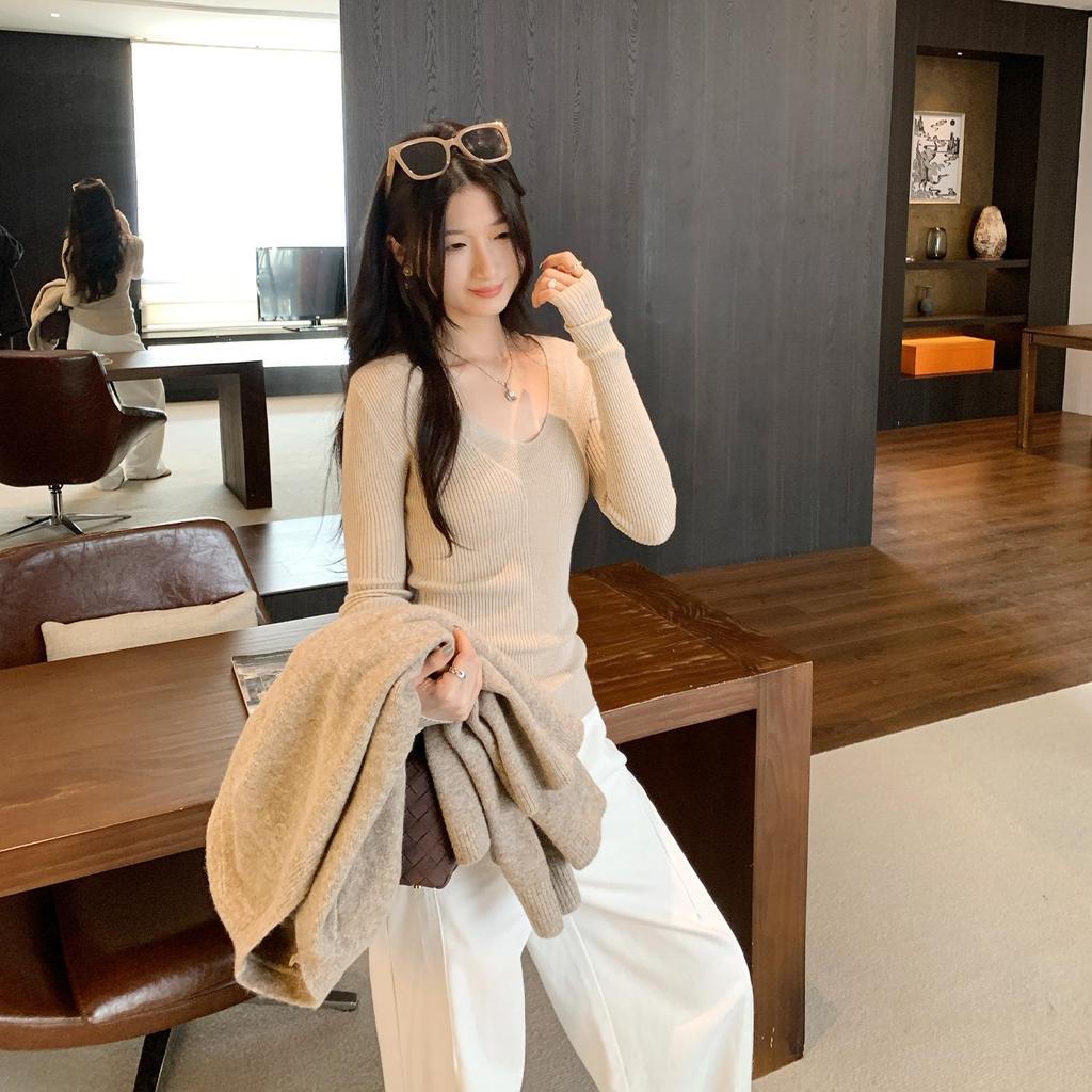 Women's European V-Neck Slim-Fit Knit Sweater - Spring/Autumn 2026 Collection