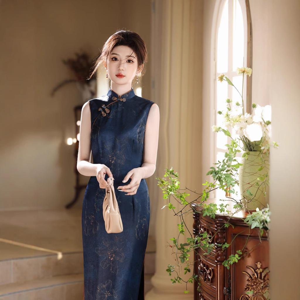 Navy blue new Chinese sleeveless Hong Kong style beautiful cheongsam 1011 summer new improved young high sense daily