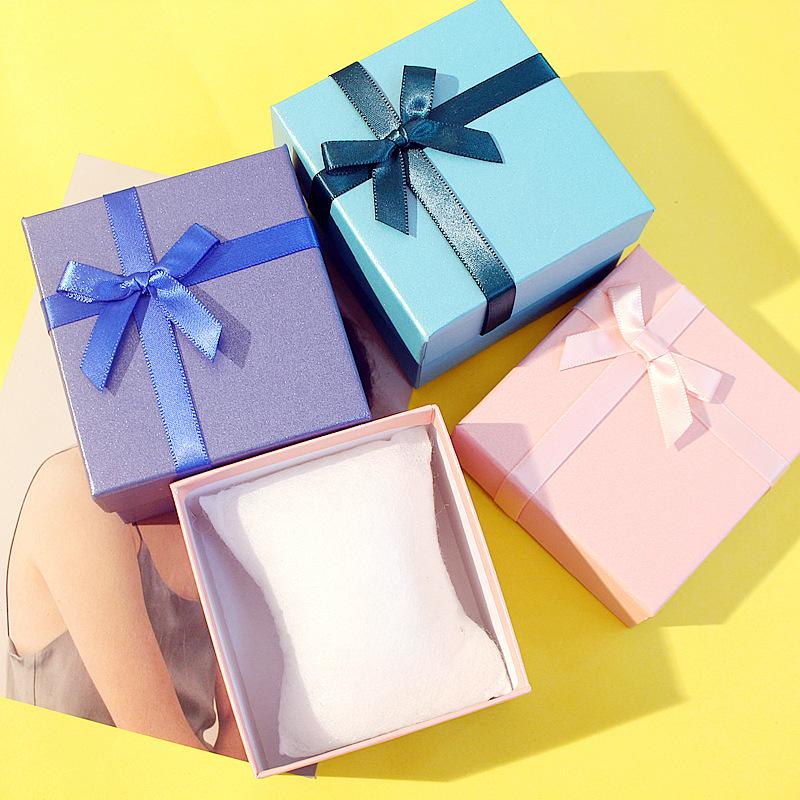 Vibrant Pink Bow Jewelry and Gift Box