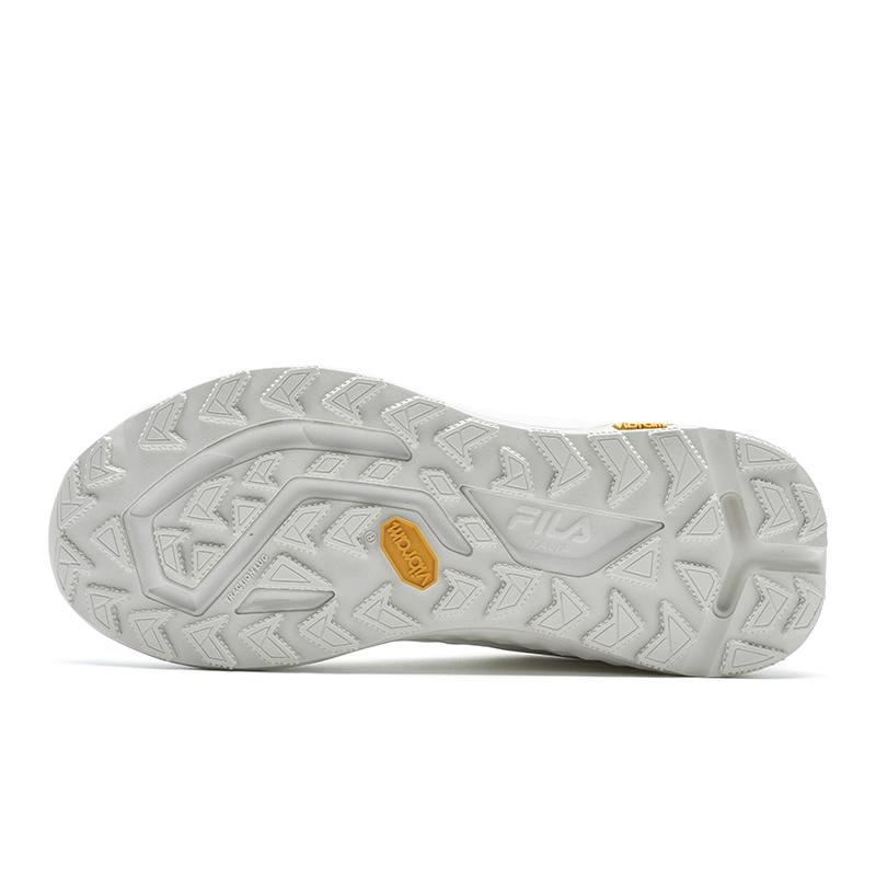 New FILA BOA WOLF Wear Resistant Low Top Running Shoes Women's Snow A12W441223FSW