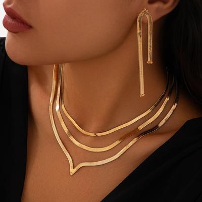 Punk Metal Schlangenknochen Kette Halskette Damen, Personalisierte Geometrische Kette Mehrfarbige Schlüsselbein Halskette