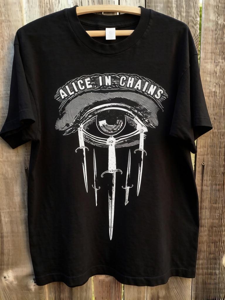 

A Unisexs and Womens Tshirt Suitable for Fans with A Retro Style From The Alice in Chains 90s Tour Collection 4XL