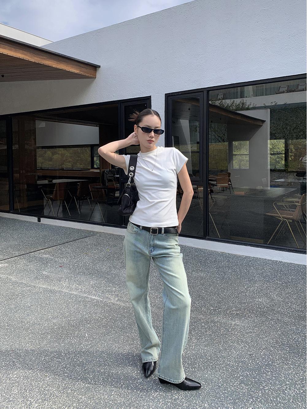 

[9hour] Women s Retro Straight-Leg Streetwear Jeans - 2025 Spring Collection S светло-синий
