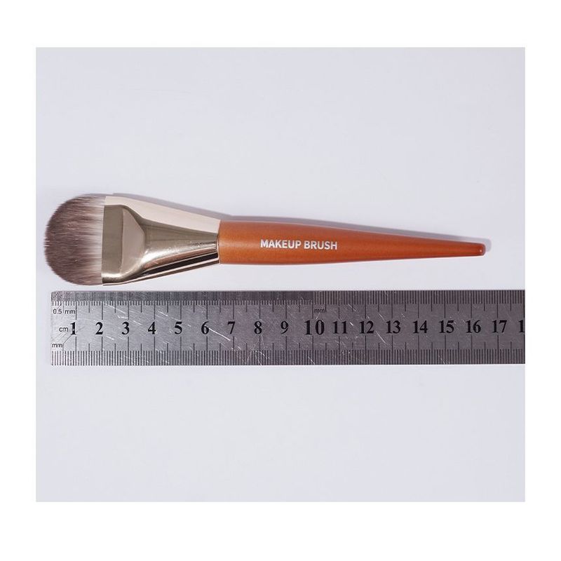 Jesireca - Flat Foundation Brush