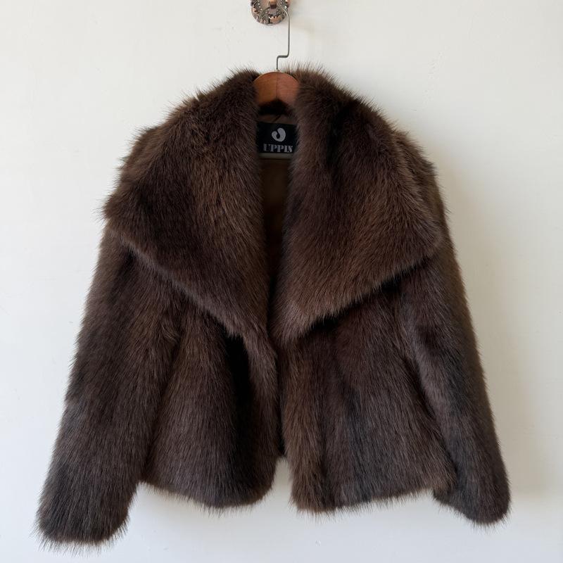 Autumn And Winter Fashionable Two-Color Fox Fur Coat Femininity Big Lapel Imitation Fur Coat Loose Plush Women'S Clothing