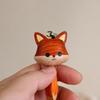 Ručne vyrezávaný drevený roztomilý prívesok líška Náhrdelník Kľúčenka Všestranné Dekoračné Doplnky Šperky Darček