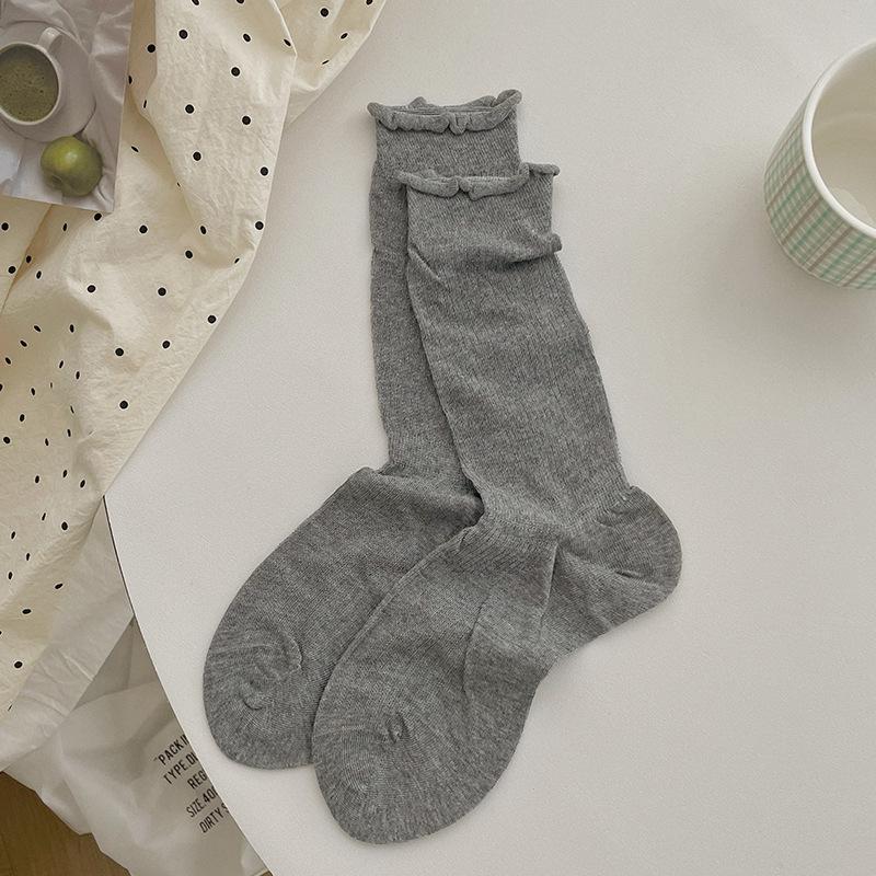Women's Ballet-Style Japanese Mesh Socks: Sweat-Absorbent, Breathable, Ruffled Edge, Solid Color, Thin Slouch Style.