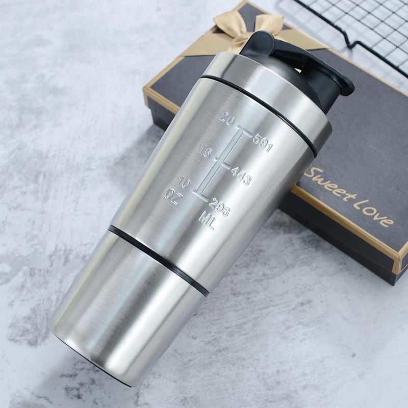 Tazza shaker per proteine in acciaio inossidabile Tazza sportiva portatile per fitness Shaker nutrizionali Tazza Bottiglie d'acqua Tazza d'acqua Shaker portatili