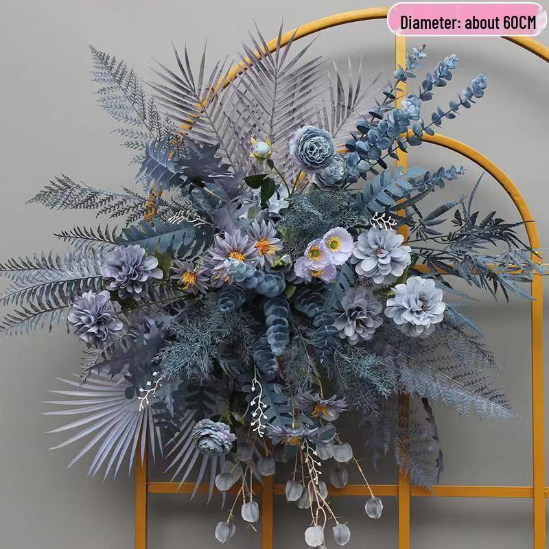 Künstliche Blumendekorationen für den Hochzeitsgang & die Bühne