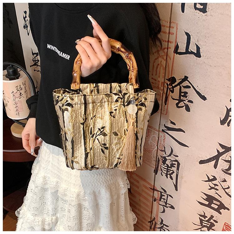 New Chinese Style National Style Bag Embroidered Jacquard Handbag Women's 2025 New Bamboo Joint Bag Large Capacity Handbag Tide