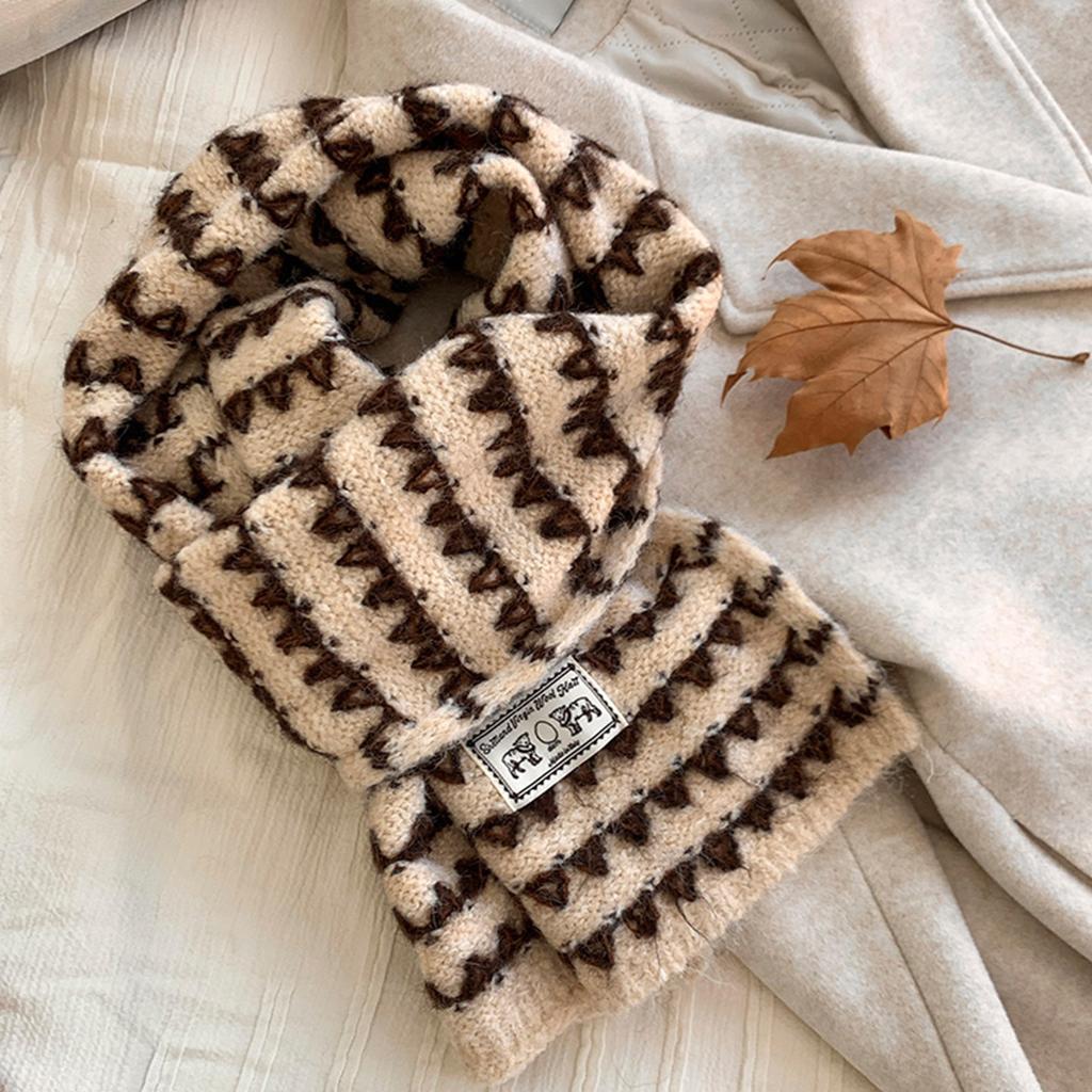 Blended pumpkin-colored knitted wool scarf for women's autumn and winter Korean atmosphere, warm and cold-proof neck scarf