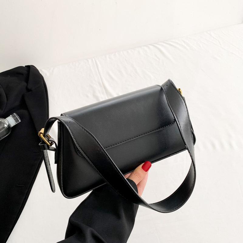 

Fashion Small Shoulder Crossbody Bag for Women Handbag 2026 New Trendy Versatile Armpit Bag чёрный