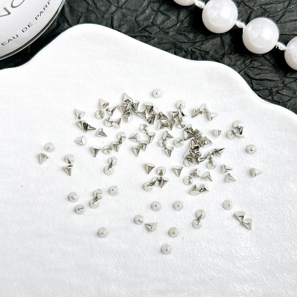 Punk Style Alloy Rivet Nail Art Decorations 3D Pointed Cone Large Medium Small Nail Decorations DIY Accessories