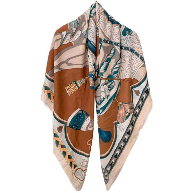 Soft Polyester Neck Scarf Multiuse Print Shawl Wrap Styling Scarf For Women and Girl Outdoor Beach Vacation Office