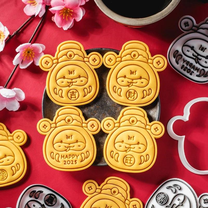 2025 New Year Cartoon Cookie Molds Cute Dessert Cutter Gift Decor Flip Sugar Cookies Molds Festival Novice Home Baking Supplies