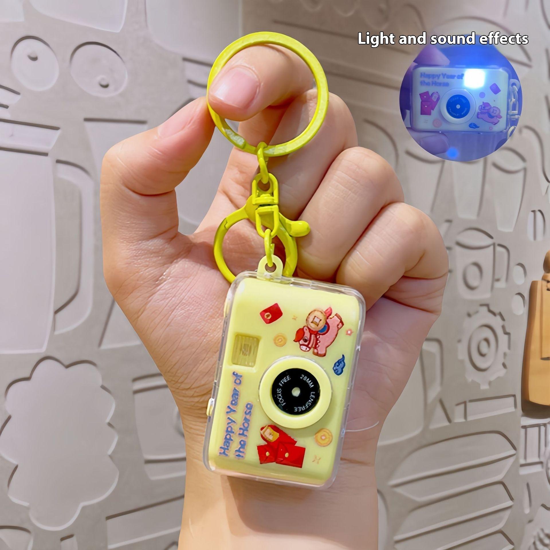 

Plastic UV Camera Keychain with Double Sound Light Functions Camera Holder for Backpack Charm Gift Horse Year Gifts Accessories жёлтый