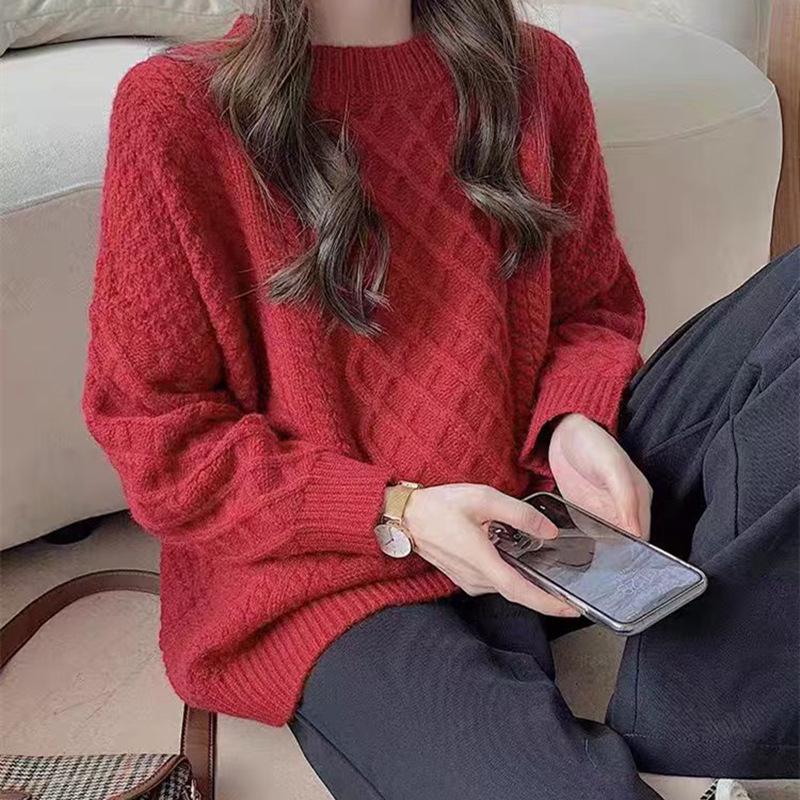 Women's Soft Knit Cable Pullover Sweater - Round Neck, Loose Fit, Autumn/Winter Trendy Style.