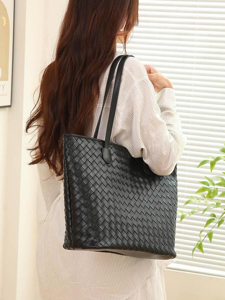 Trendy High-Capacity Woven Tote: 2025 Women's Crossbody & Shoulder Handbag