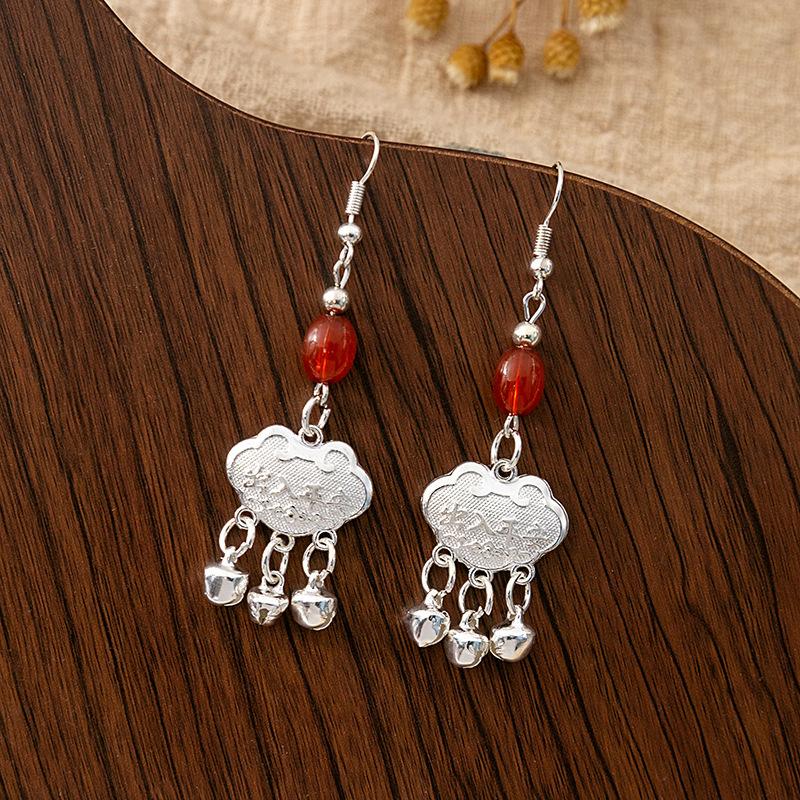 BLINGBAY Women's New Chinese Style Imitation Pearl Earrings Chinese Style Butterfly Drop-shaped Tassel Earrings Simple Hanfu Accessories Retro Jewelry