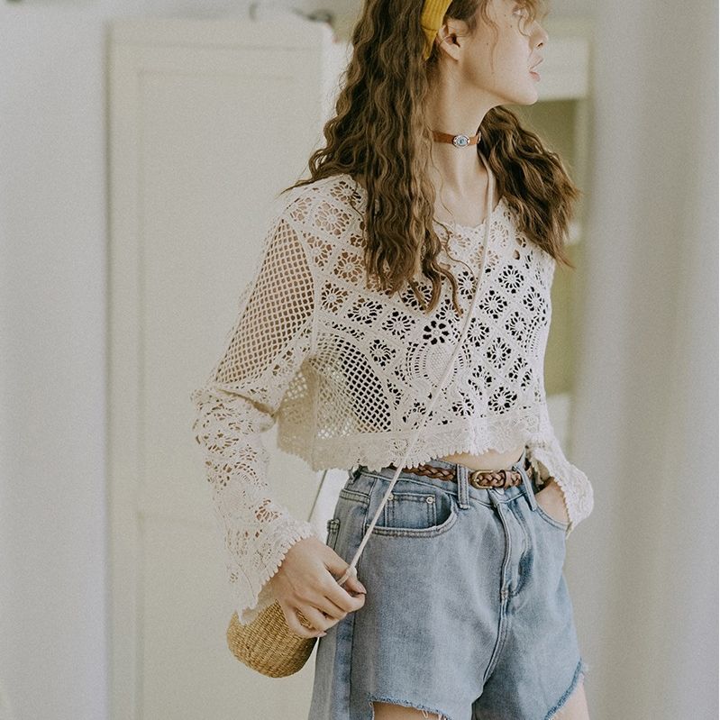 Women's Hollowed Out Cover-up Short Section Waistless Seaside Holiday Sun Shirt Long-sleeved Bohemian