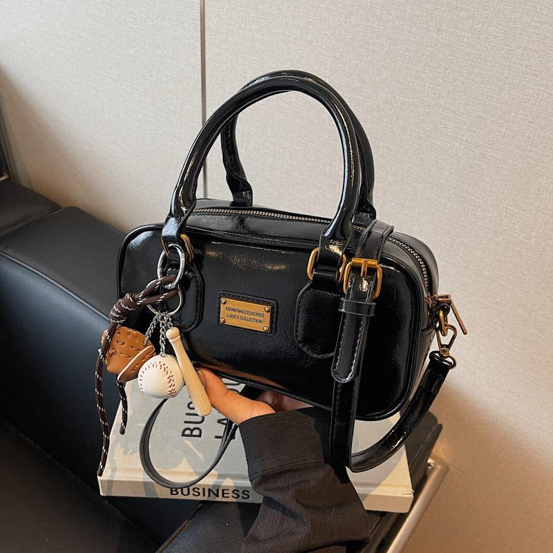 Retro bowling handbag bag women's new high-end shoulder bag fashion commuter messenger bag