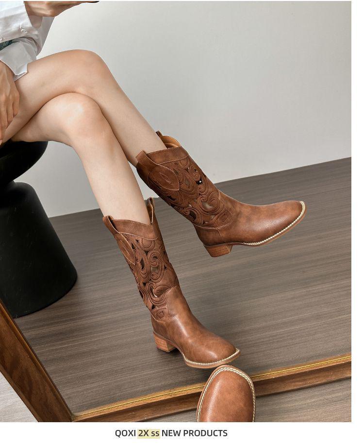Botas Western Cowboy Bordadas de Couro Macio Femininas - Marrom Retrô Cano Médio Estilo Deserto de Verão (2025)
