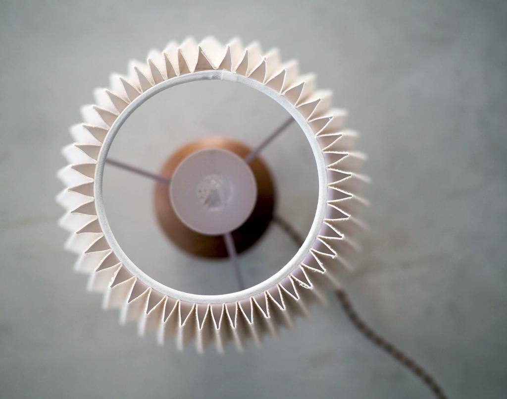 Lampă de masă Interform Perna, fără bec separat, plisată, retro, lemn neted, LT-4329/Vândută