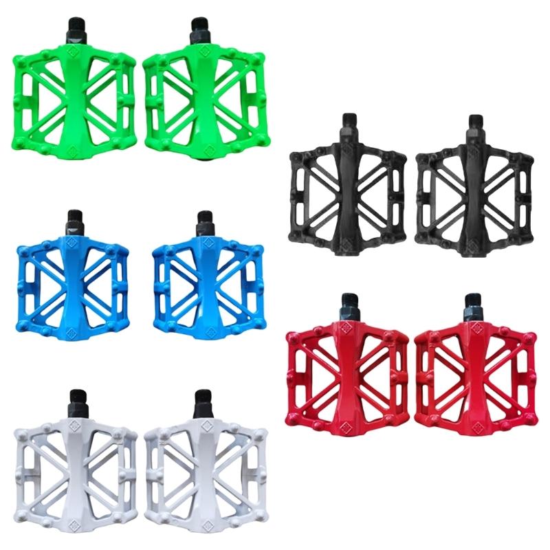 Light weight Bicycles Platform Pedals 8 Pins Nonslip Bicycles Pedals for Mountain Cycling Road Bicycles Enduring