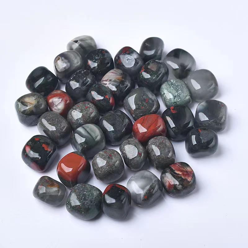 Natural Crystal Tumbled Stone Chips for Fish Tanks, Flower Pots, Diffusers, and Jewelry.
